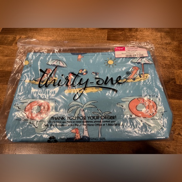 Thirty-One Zipper Pouch Dog Days - Picture 2 of 6